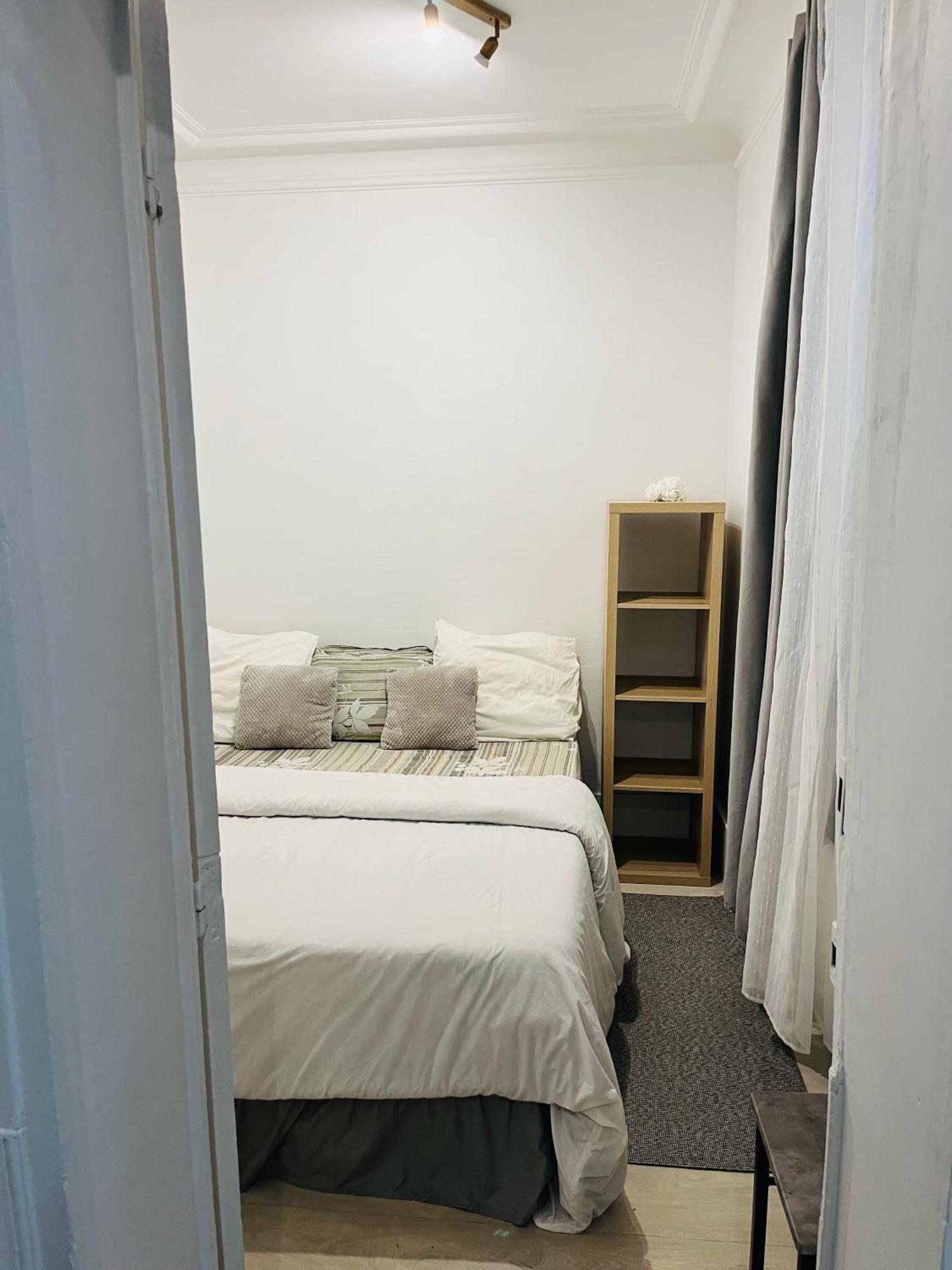 Apartment In Montmartre, Paris, Near Sacre-Coeur Read Host Profile For Booking Eksteriør billede
