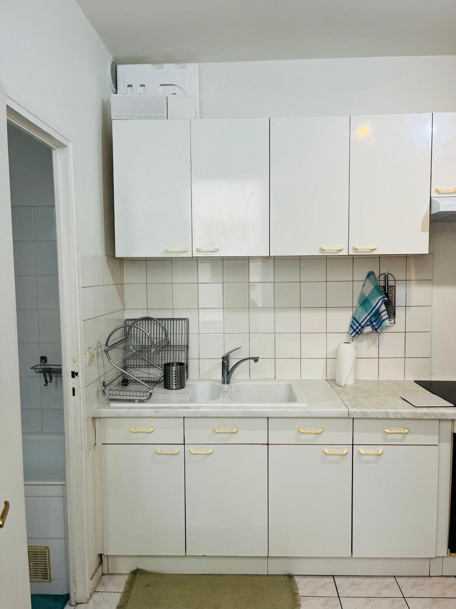 Apartment In Montmartre, Paris, Near Sacre-Coeur Read Host Profile For Booking Eksteriør billede