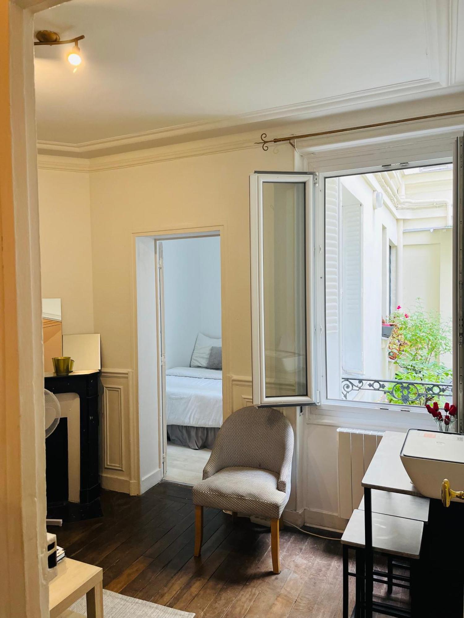 Apartment In Montmartre, Paris, Near Sacre-Coeur Read Host Profile For Booking Eksteriør billede